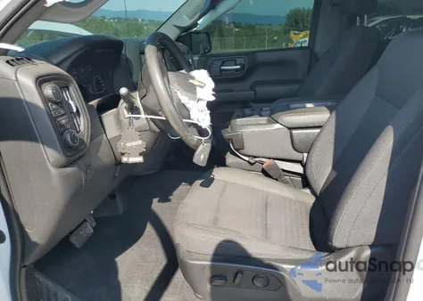 2022 Chevrolet Silverado K1500 Custom из США, поврежденный, VIN 3GCPDBEK0NG661734